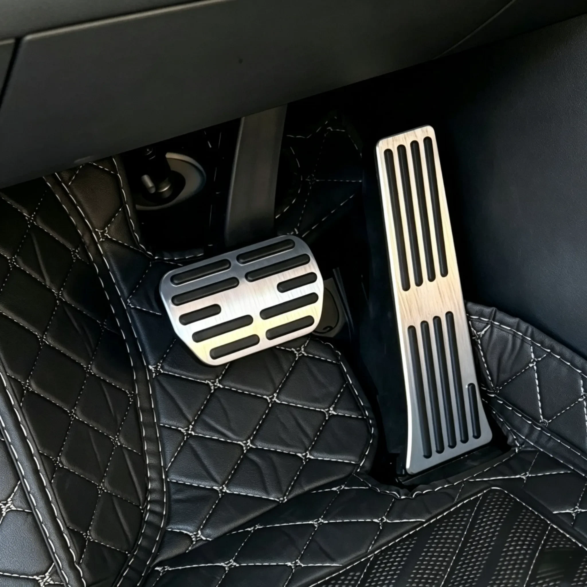 For Leapmotor C10 B05 B10 T03 B03X 2026 2027 Aluminum Accelerater Brake Pedal Fuel Gas Pad Foot Suport Cover Car Accessory