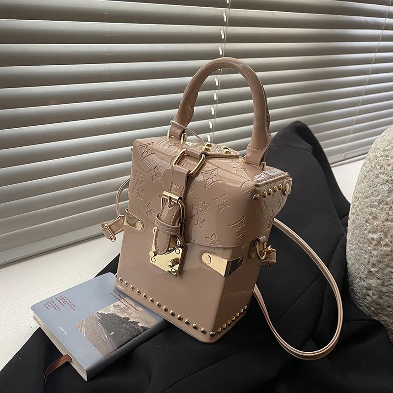 

Vintage Floral Print Handbag New Arrival High-End Fashion Versatile Tote Crossbody Bag for Women Elegant Leather Shoulder Purse