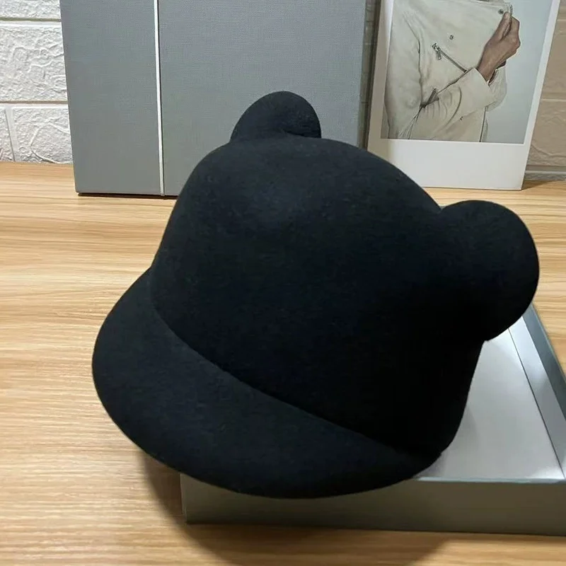 Women’s Short-Brim Wool Felt Hat, Structured Baseball Cap, Fall/Winter Equestrian Hat, Elegant “Mouse Ear” Baseball Cap