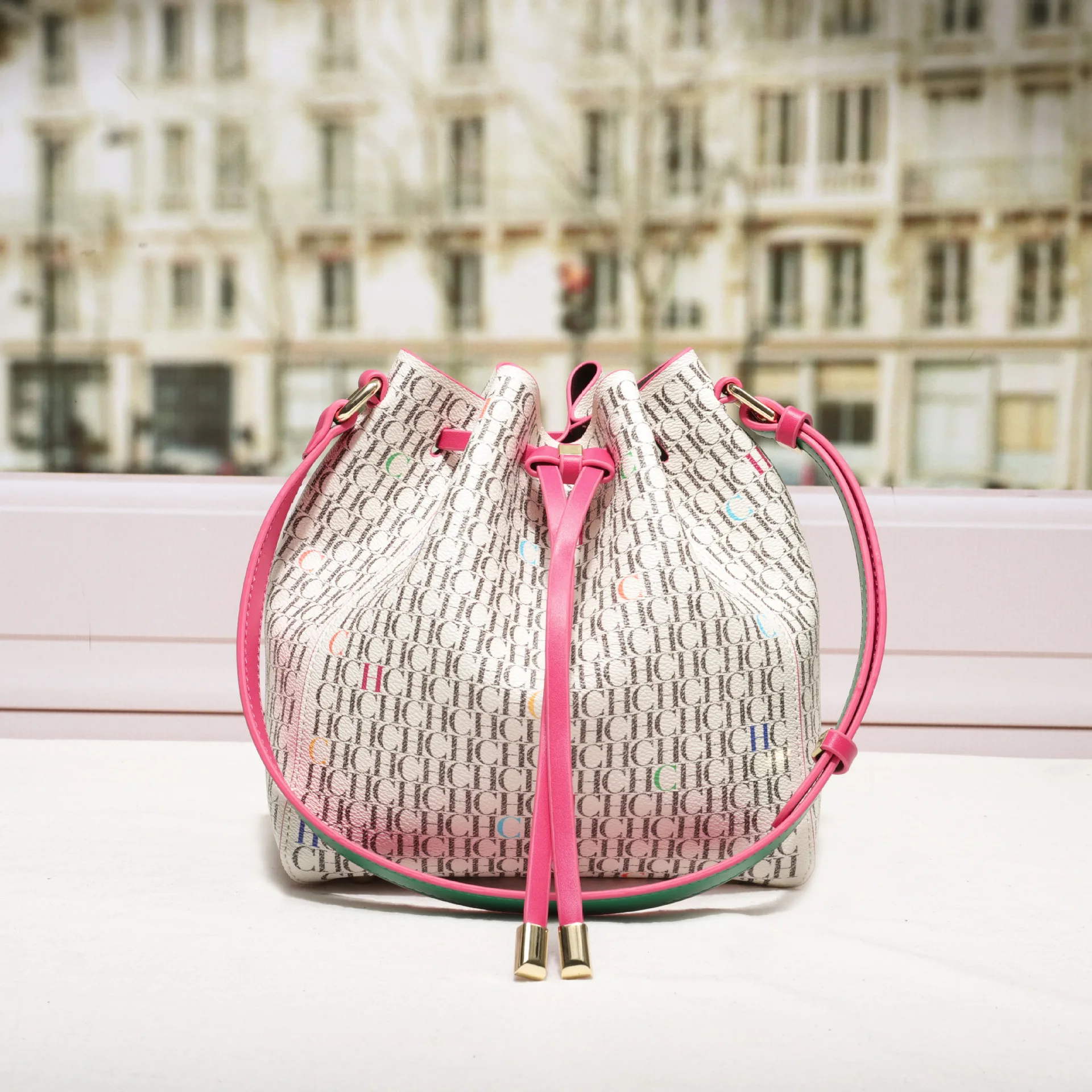 Women Vintage Letter Print Drawstring Bucket Bag Luxury Designer Crossbody Shoulder Bag Lightweight Daily Commute Ladies Handbag