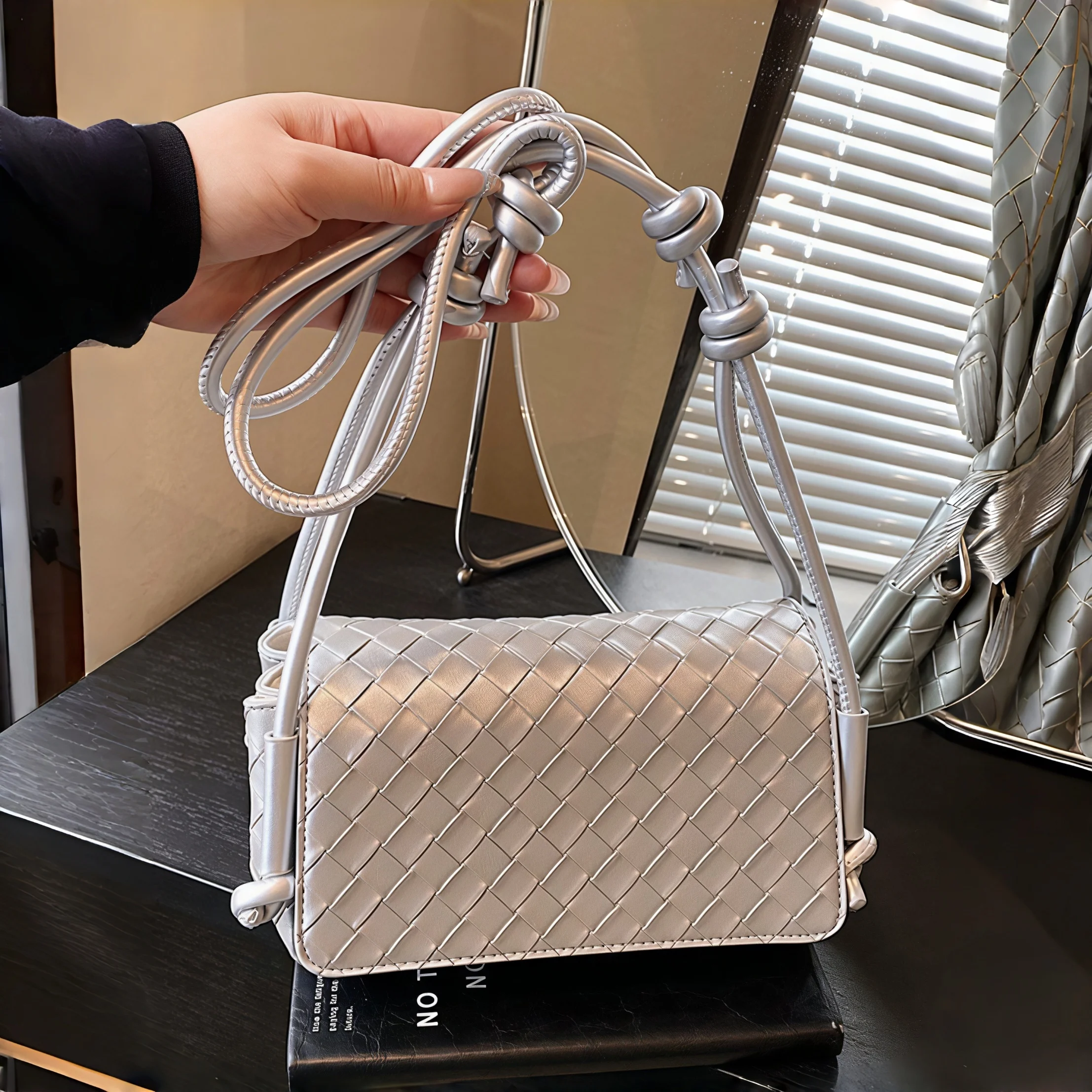 Women Woven PU Crossbody Bag Knotted Adjustable Strap Small Flap Shoulder Bag Minimalist Retro Handbag For Daily Commute