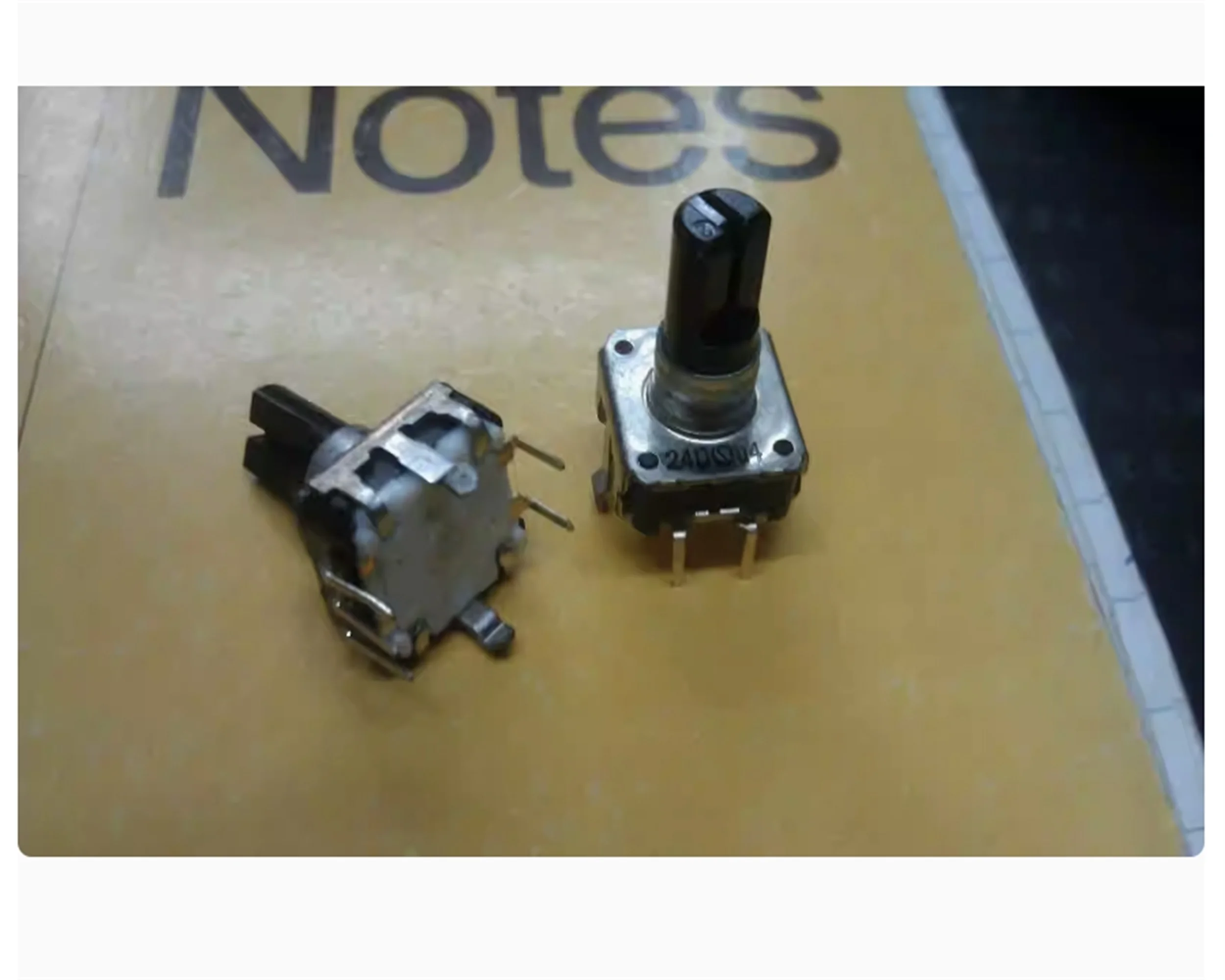 1 PCS Japanese NOBLE EC12 encoder with switch 12 positioning 12 pulse 15mm shaft appearance oxidation