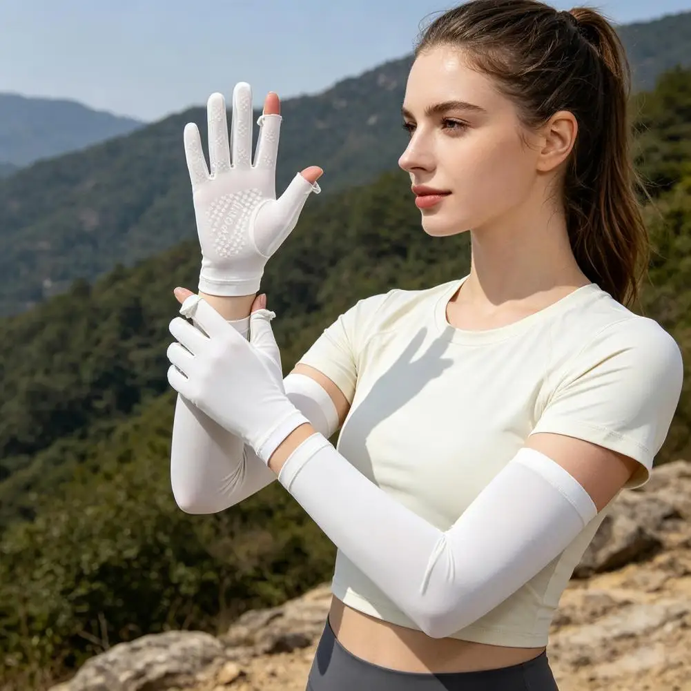 アイスシルク素材の女性用uvカット手袋。取り外し可能な指先部分とアームスリーブが付いており、夏場の運転、サイクリング、ハイキングに最適。