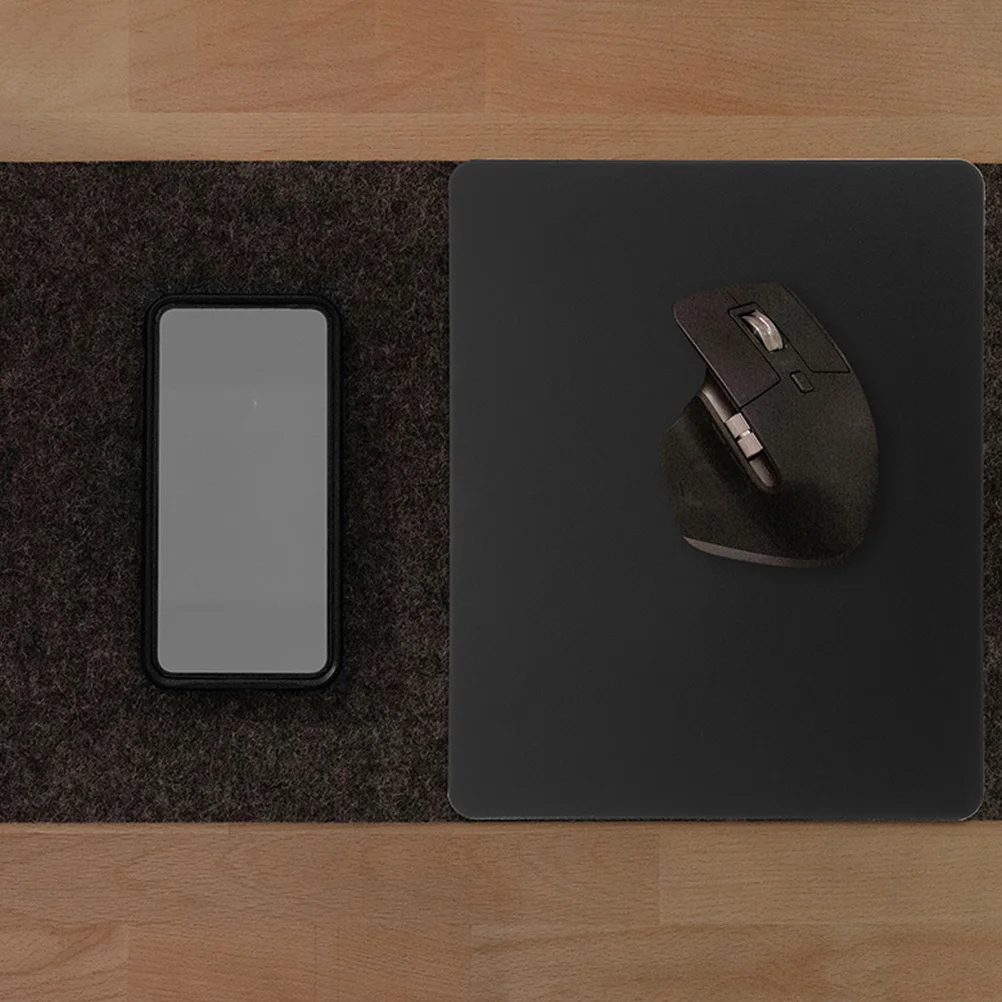 لوحة ماوس من سبائك الألومنيوم مزدوجة الجانب رفيعة للغاية وغير قابلة للانزلاق للألعاب مكتب حصيرة أملسة ذات سطح صلب مريح