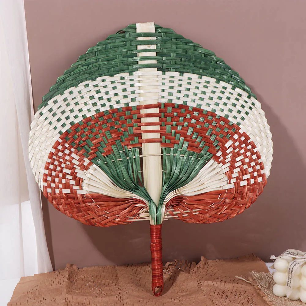 

Vintage Handmade Bamboo Woven Fan Lightweight Natural Rattan Fan Portable Artistic Straw Fan Home Decoration