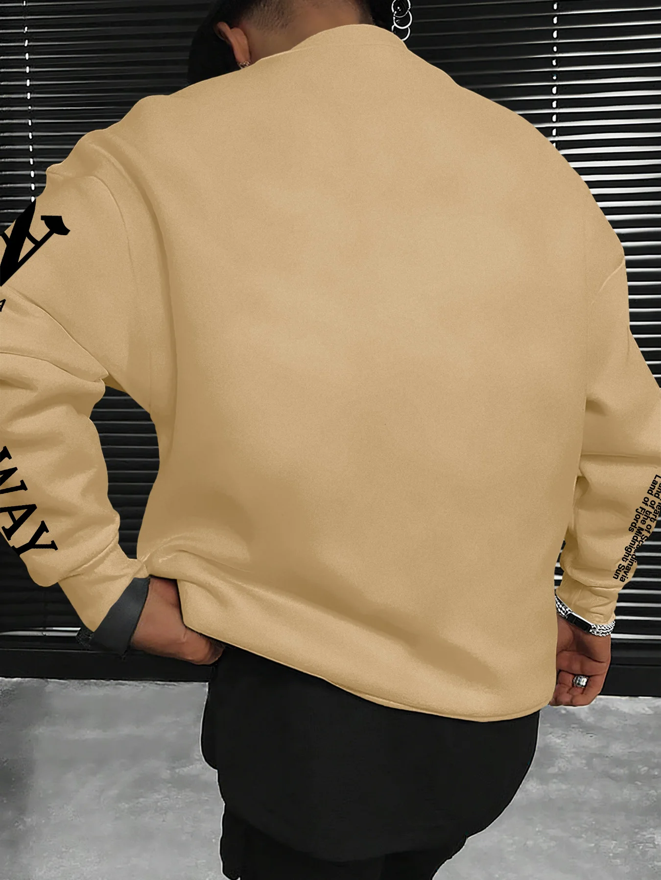 Übergroßer Casual Crewneck-Sweatshirt für Herren, Streetwear, Vintage-Schriftzug, Grafikdruck auf der Vorderseite und den Ärmeln, Pullover-Oberteil, Größen S-XXL – Detail 7