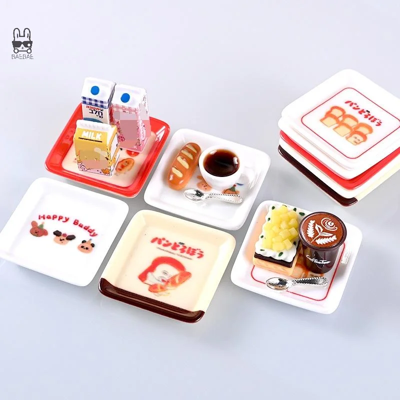 10 Uds 1/12 casa de muñecas de dibujos animados Mini bandeja platos conjunto casa de muñecas simulación cocina decoración juguete chico juguetes para juego de imitación