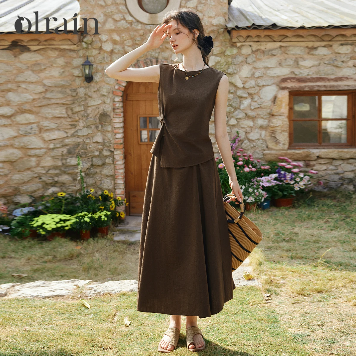 

OLrain Women Coffee Brown Twist Sleeveless Set 2026 Summer Asymmetric Top A-Line Skirt Slim Elegant Two-piece Outfit O58XE005603