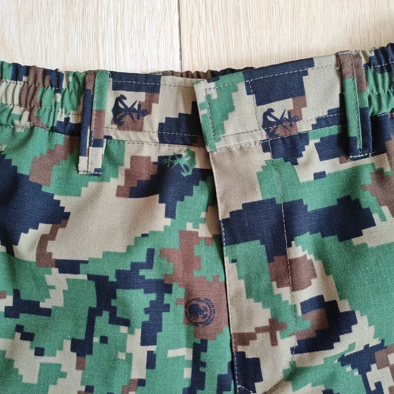 Men's Summer Polyester-Cotton Plaid Loose Shorts
