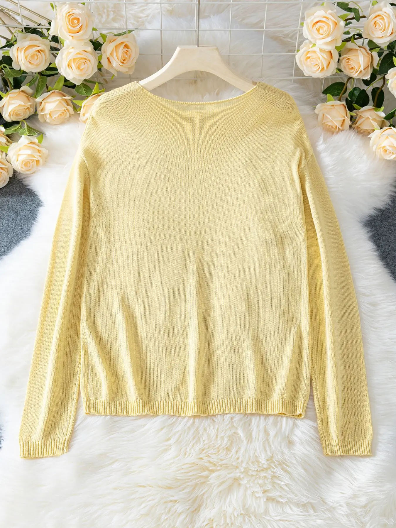 Mode femmes col rond mince tricoté pull solide à manches longues lâche Crochet pull 2025 été automne dame tricots Streetwear