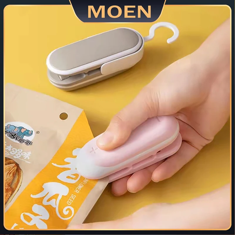 2 In 1 Mini Portable Sealer Bag Sealer Heat Seal Cutter Bag Sealer Machine Plastic Sealing Machine Snack Sealing Kitchen Gadget