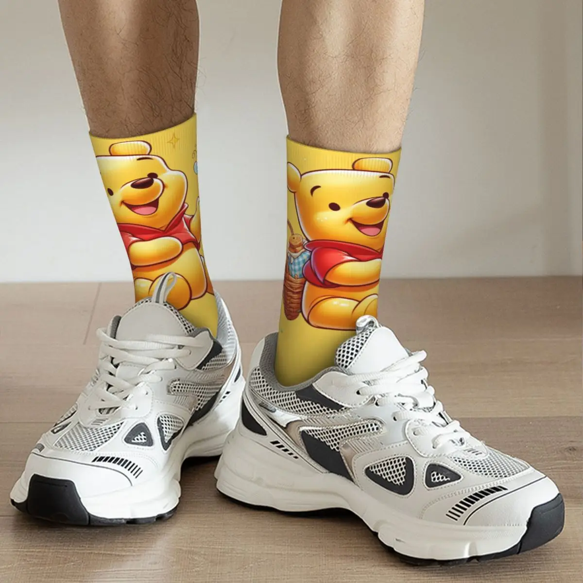 Cute Winnie Hoop Product Crew Socks flessibile Funny Cartoon Skateboard calzini lunghi morbidi per piccoli regali Unisex