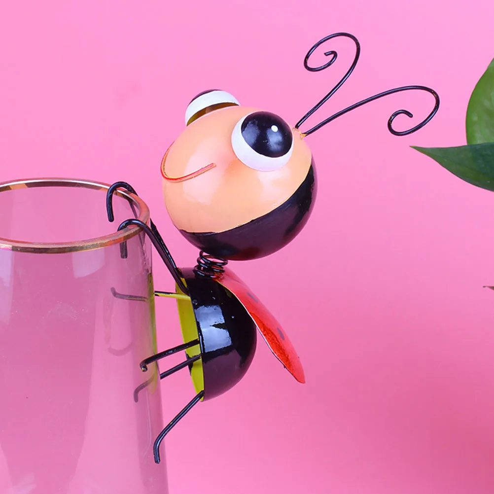 

Metal Hanging Wall Decor Ornaments Iron Art Home Garden Indoor Beetle Ornaments Family Mini Beetle Decorations Model