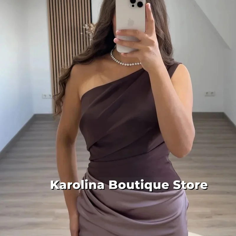 Maßgeschneidertes zweifarbiges braunes One-Shoulder-Abschlussballkleid aus Satin mit Rüschen, schmale Meerjungfrau-Partykleider für elegante Anlässe für Frauen 2023