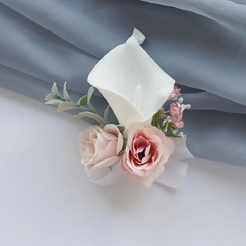 2407 Hochzeit liefert Bankett Gäste simuliert Blumen Bräutigam und Braut Brust Blume Hand Blume weiß rosa