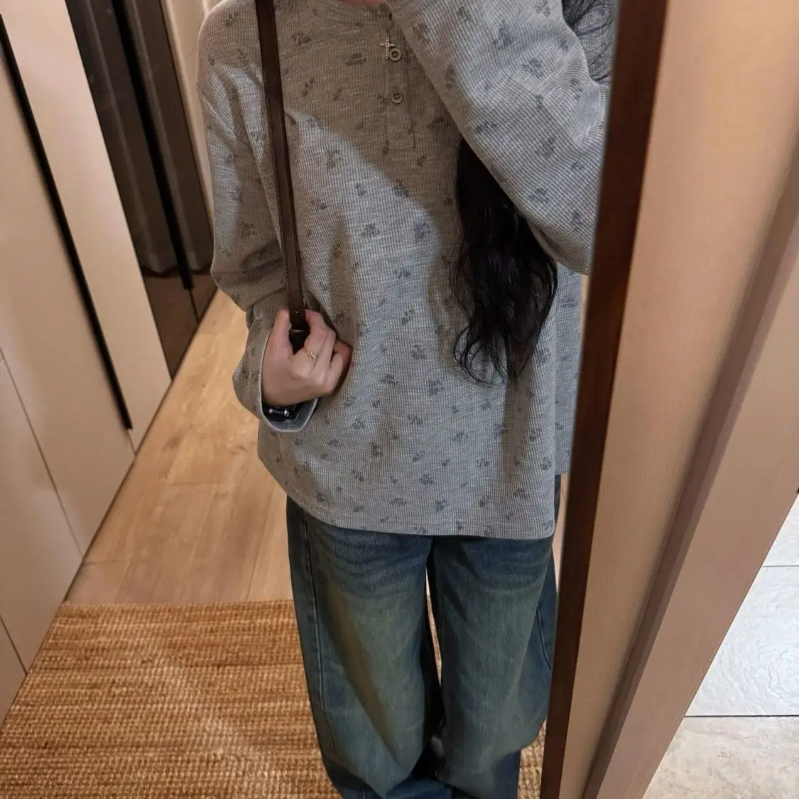 미국 Y2K 롱 슬리브 버튼 라운드 넥 티셔츠 루즈핏 가을 한국 스타일 여성용 레이지 슬리 플로럴 프린트