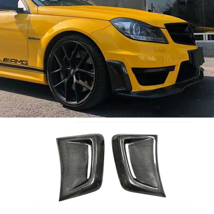 Carbon fiber side tuyere side gills are suitable for W204 Mercedes-Benz C63.