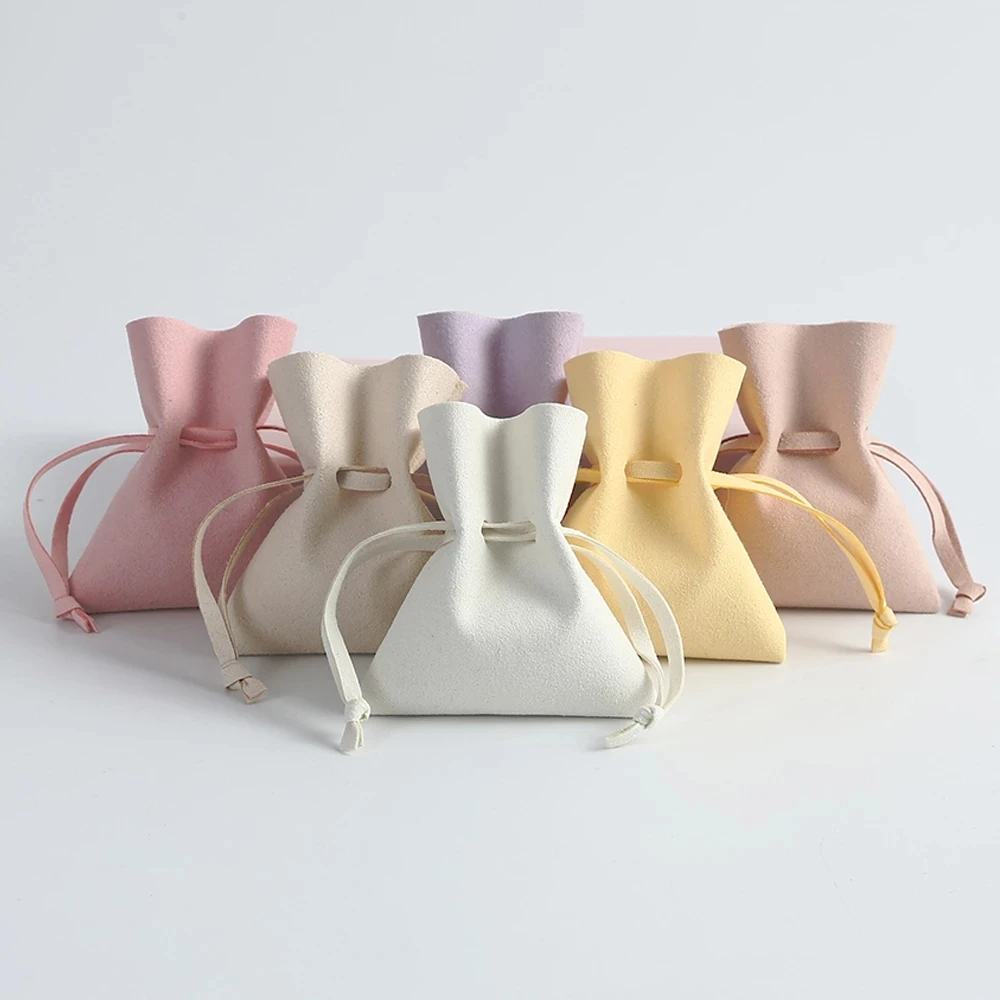 

50pcs Microfiber Jewelry Organizer Gift Bags for Earring Ring Necklace Packaging Wedding favors Storage Bag Fungus Open Style