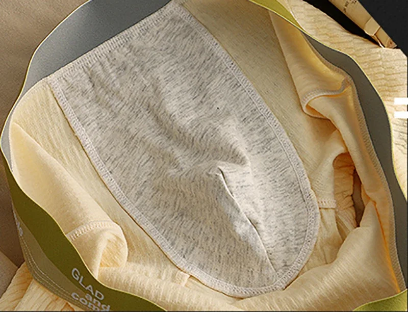4Pcs Mens Underwear Solid Color Cotton Men's Boxer shorts Breathable U Convex Underpants Large Size Comfortable  Underpants