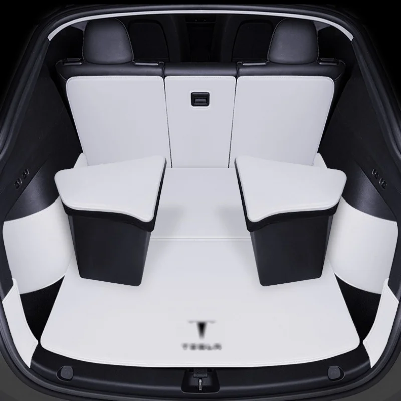 

Applicable to TeslaModeLYL3After completely surrounding trunk, trunk liner and trunk liner are placed in