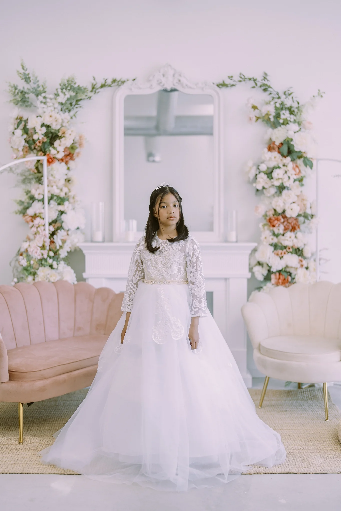 

Белое пышное платье с длинными рукавами для девочек с цветочным узором, тюлевое платье принцессы с поясом на день рождения, первое причастие на свадьбу