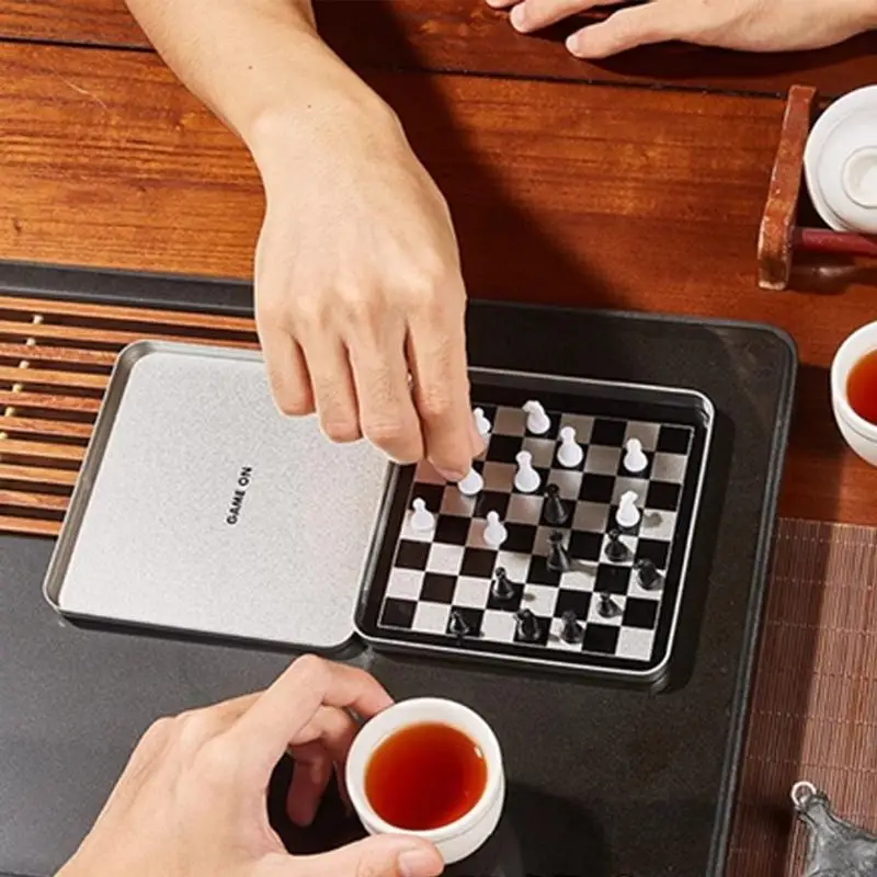 jeu-d'echecs-en-metal-portable-avec-base-magnetique-parfait-pour-les-enfants-les-debutants-69hd