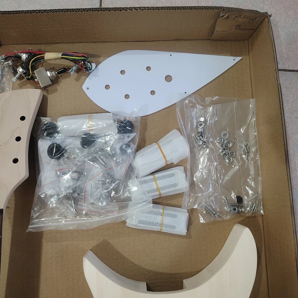 325 Kit chitarra elettrica fai da te RICKEN, legno trasparente, accessori completi, consegna veloce