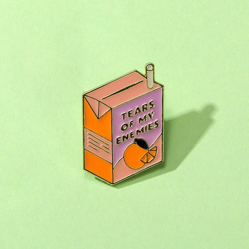 Summer Cool Orange Juice Brooches Creative Fruit Design Metal Enamel Drop Oil Badges Pins DIY Clothing Bag Hat T-shirt Accessory