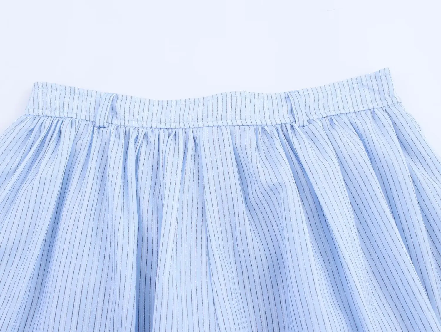 2025 new women's clothing European and American style fashionable and versatile striped fluffy high waist skirt pants