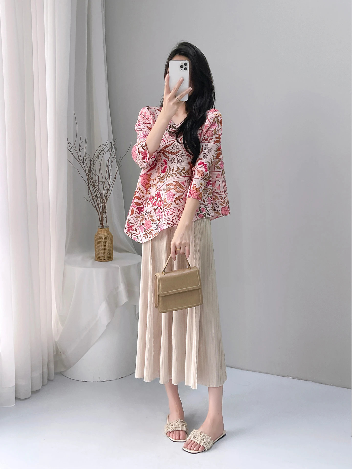 

Fashionable Printed Pleated Set Women's Loose Slimming Skirt And Top Ensemble Spring Autumn Casual Wear High Waist Design
