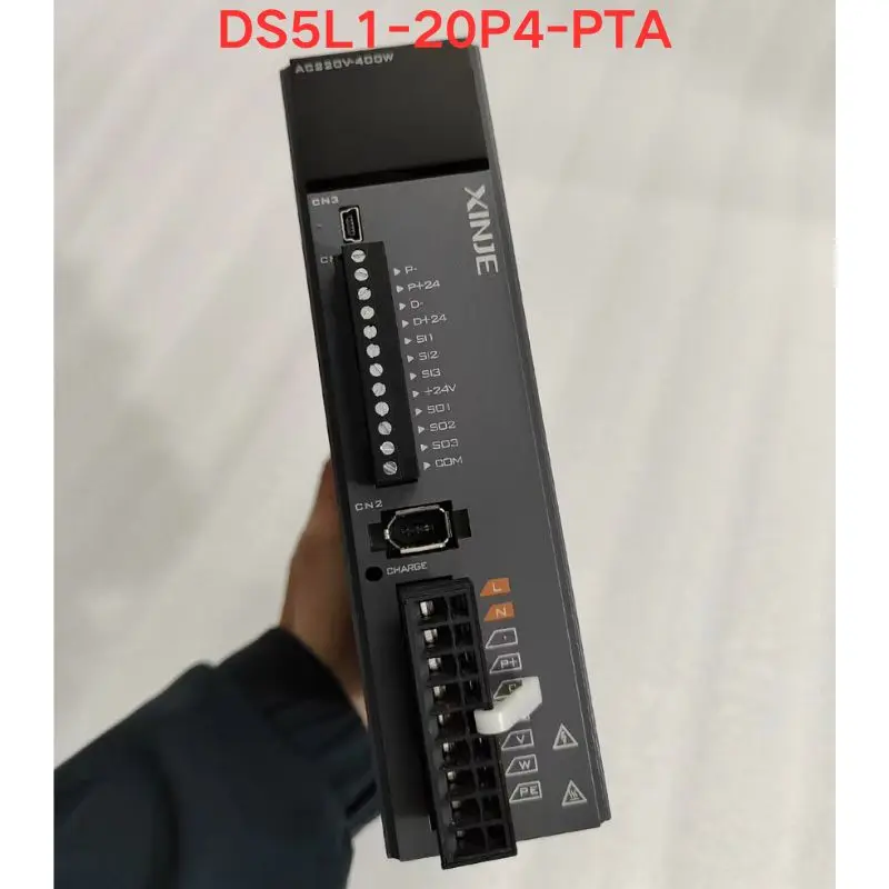 

Second-hand servo driver DS5L1-20P4-PTA functional test is normal