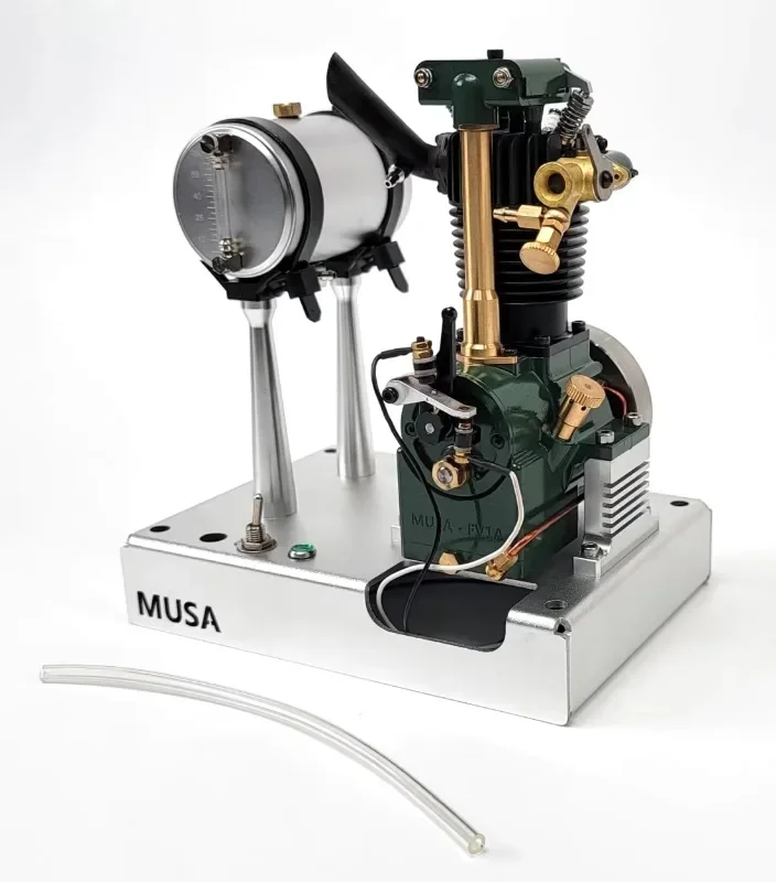 The Red Dog Engine Is A Four-stroke Engine with A Built-in Oil Pump for Independent Lubrication.