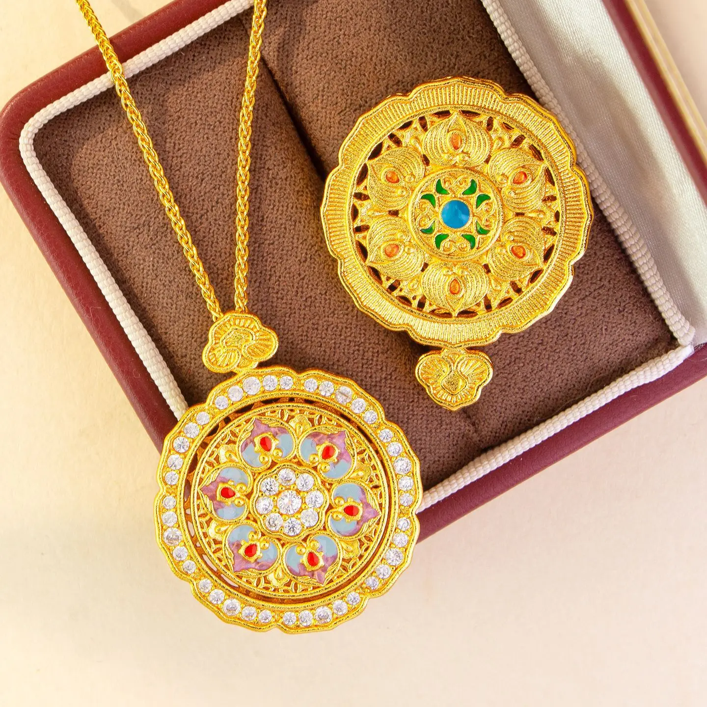 Luxury 24K 9999 Pure Gold real gold Women's Diamond Enamel Rotatable Compasses Pendant Necklace