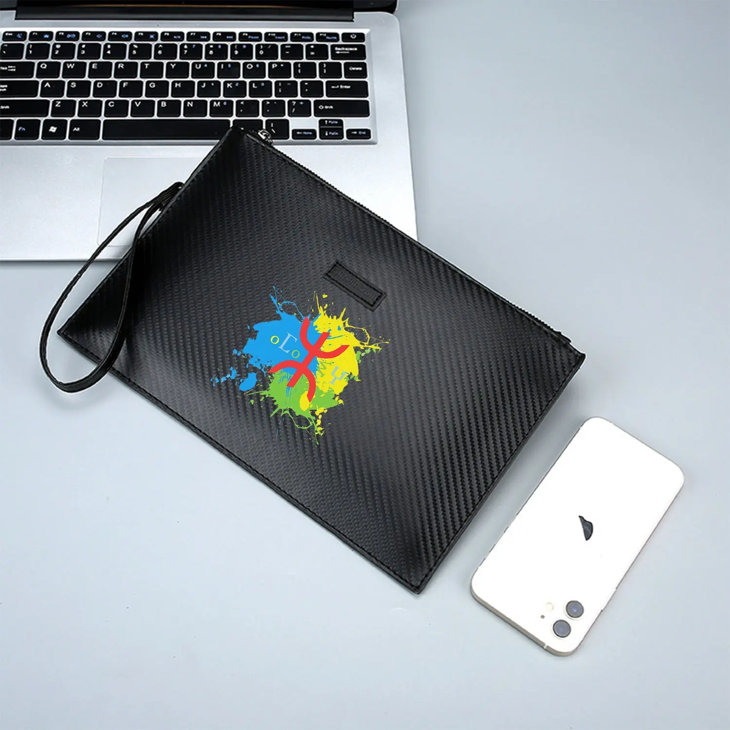 Simbolo rosso astratto schizzo di inchiostro colore Elegante borsa da uomo in PU stampata Alla moda e pratica per il trasporto quotidiano