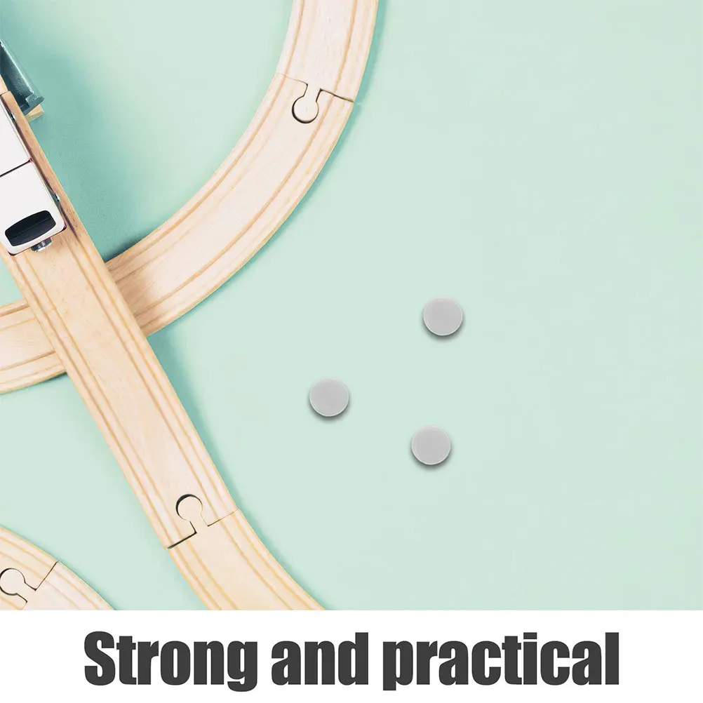 100 szt. Wkładki do grzechotek, akcesoria do samodzielnego wykonania, piszczałki do lalek, rozwój sensoryczny, wymienne wkłady do pochodni dźwiękowych dla niemowląt i małych dzieci.