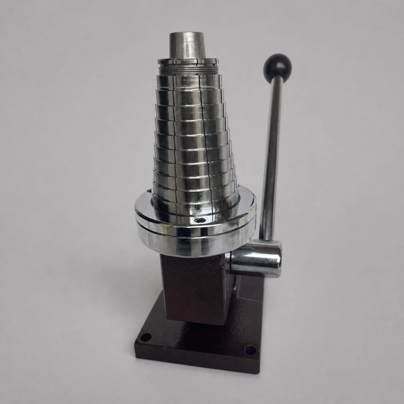 Bracelet Expander Polished Metal Construction Lever-Operated Bracelet Stretcher Bench-Top Jewelry Mandrel Tool for Jewelers