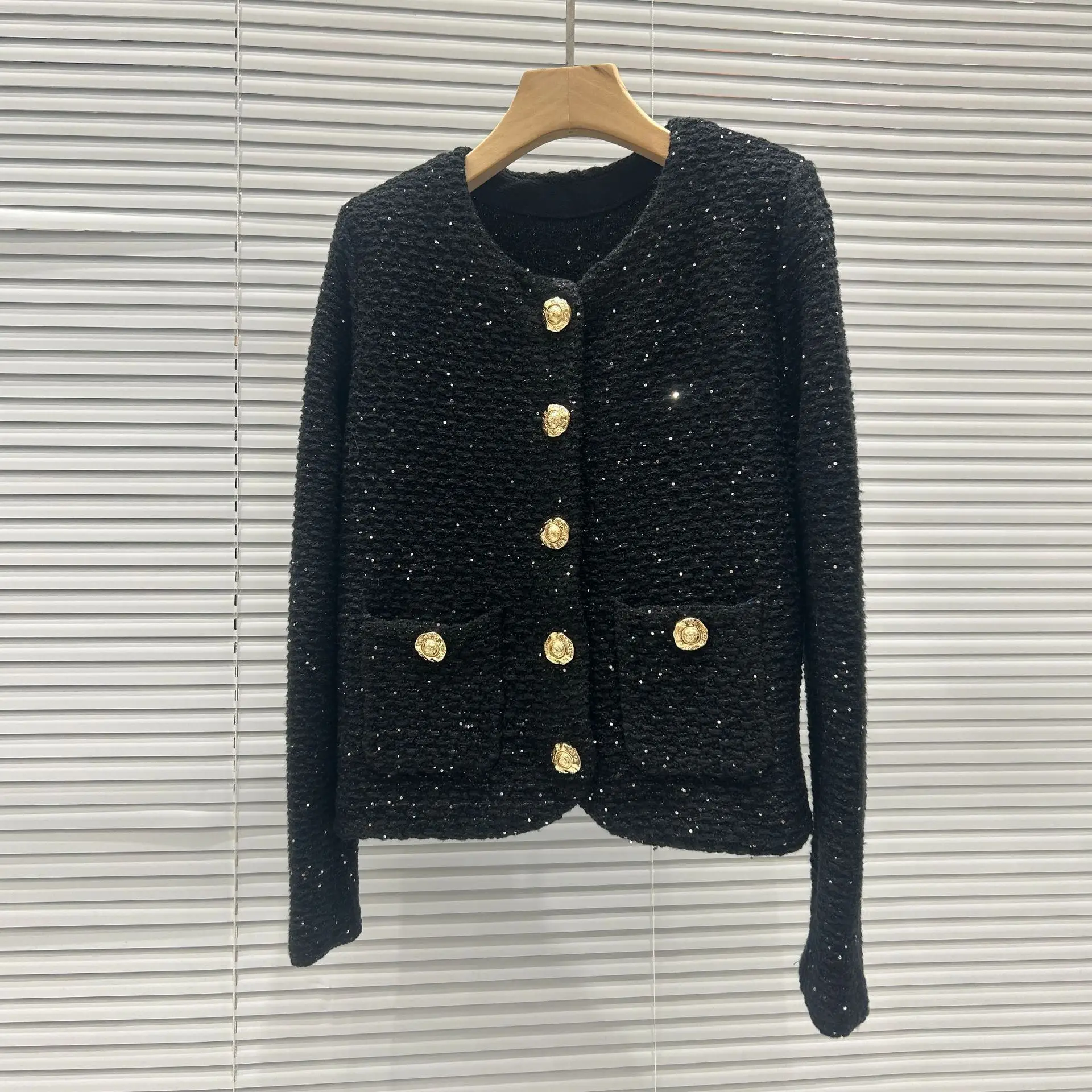 CHUJIE 2025 خريف شتاء جديد النمط الفرنسي ضوء فاخر الترتر مشبك معدني رقبة مستديرة أنيقة موضة تنوعا سترة قصيرة