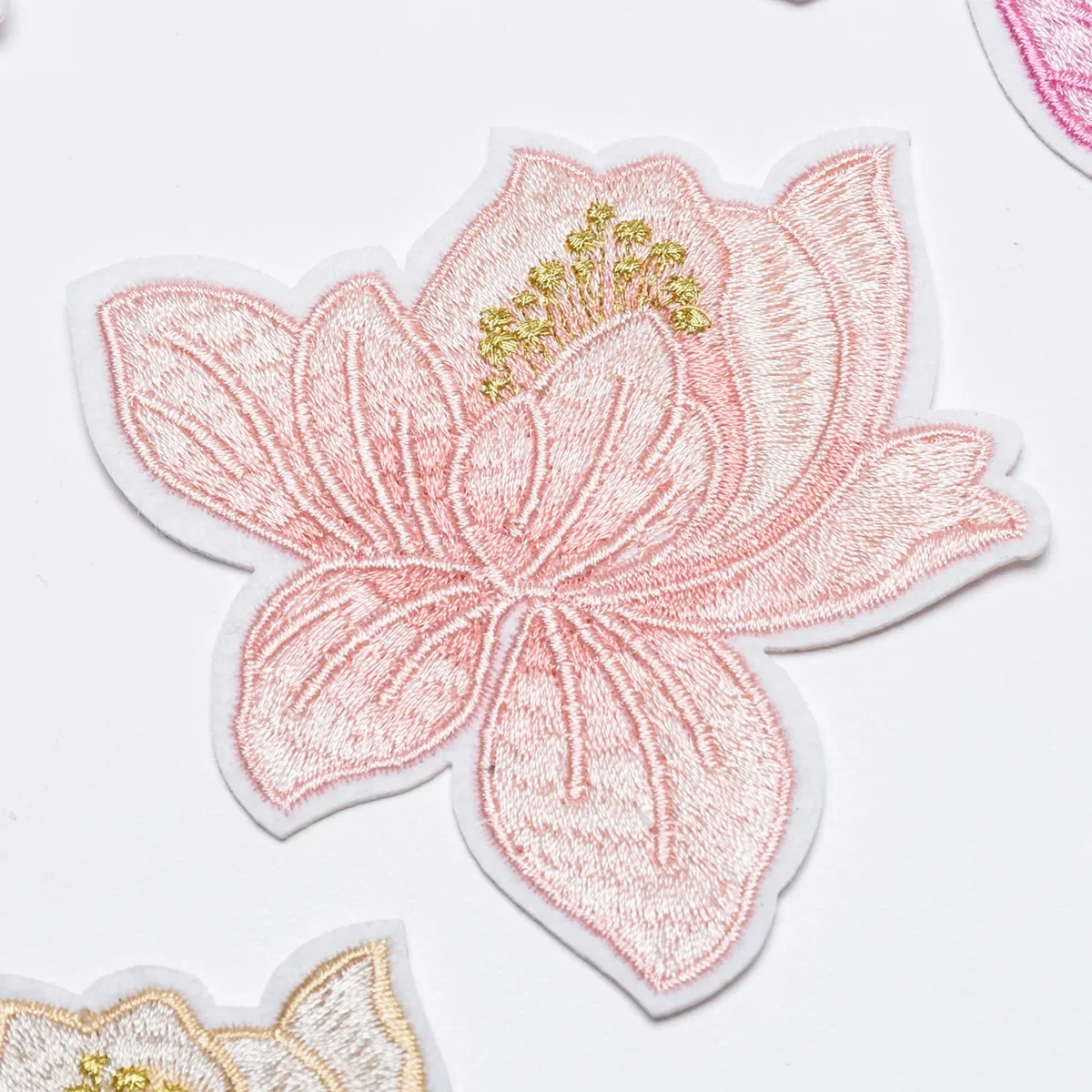 Exquisite Small Lotus Fashion Embroidery Cloth Stickers Clothes Bags Jewelry Boxes DIY Decorative Accessories Stickers