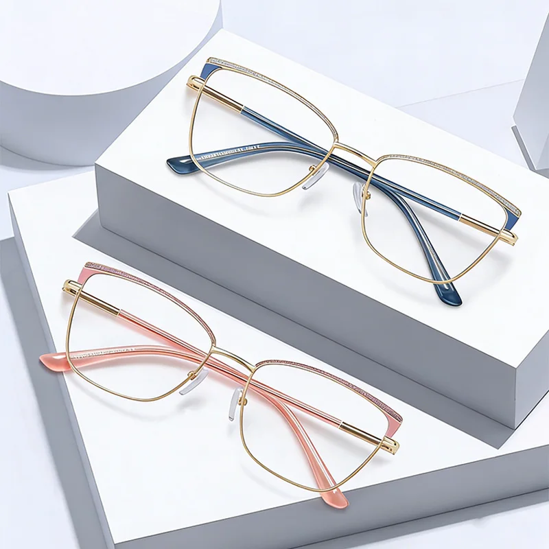 EYORA Luxury Metal Women Fashion Reading Glasses Myopia Eyewear Hyperopia Anti Blue Ray Progressive Photochromic Eyewear Lenses