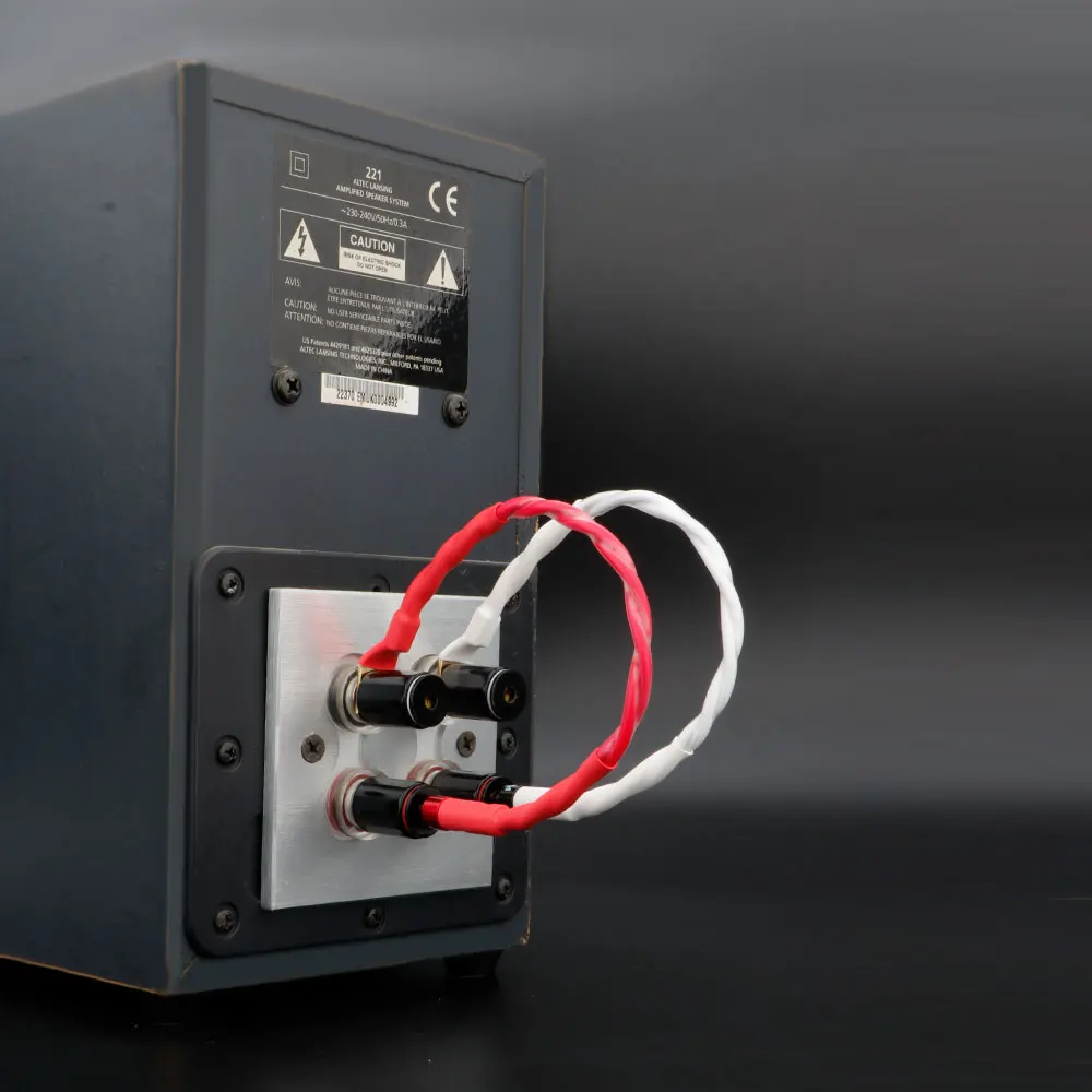 Cable de Audio puente/saltador de altavoz, Canare 2S11F, terminales de plátano a pala, trenza de 2 hebras que elimina el efecto de piel, 4 Uds.