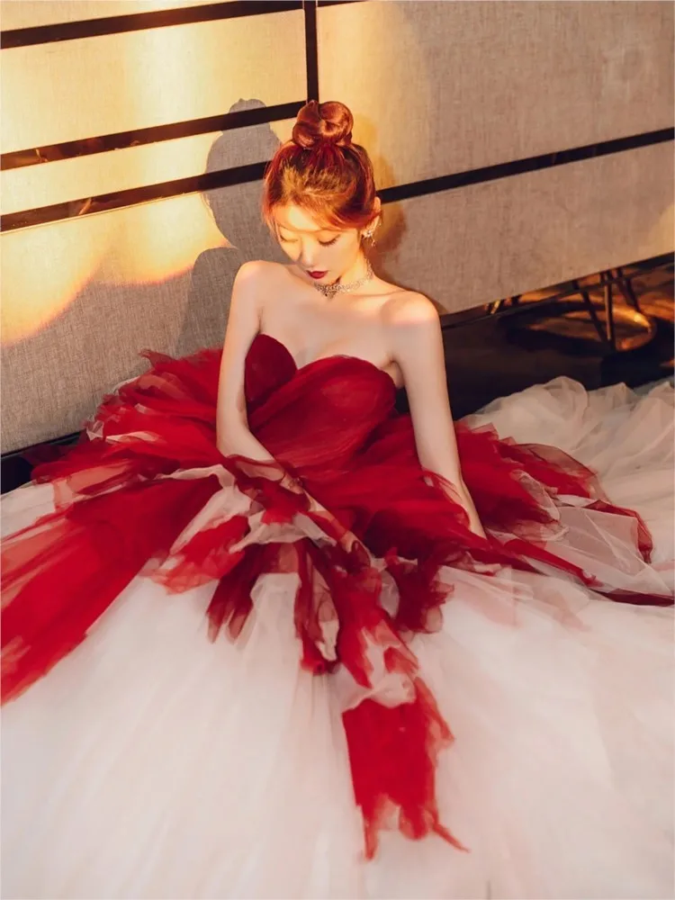 New light luxury drag toasting banquet dress