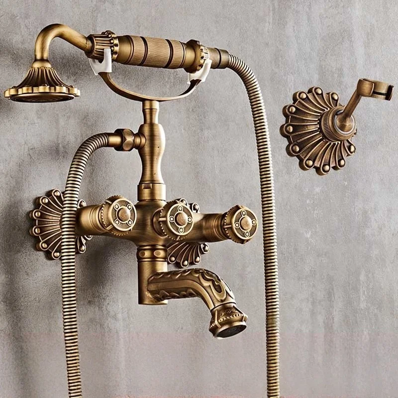 

Antique Carved Retro Bathroom Shower Faucet Brass Bath and Bathtub Faucet Mixer Faucet Classic Bathtub and Shower Faucet Set