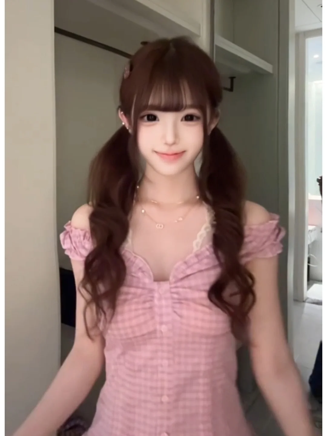 

Pure Desire Style Women's Plaid Shirt Slim Fit Sleeveless One Shoulder Summer Fashionable Beautiful Top Two Ways Wear