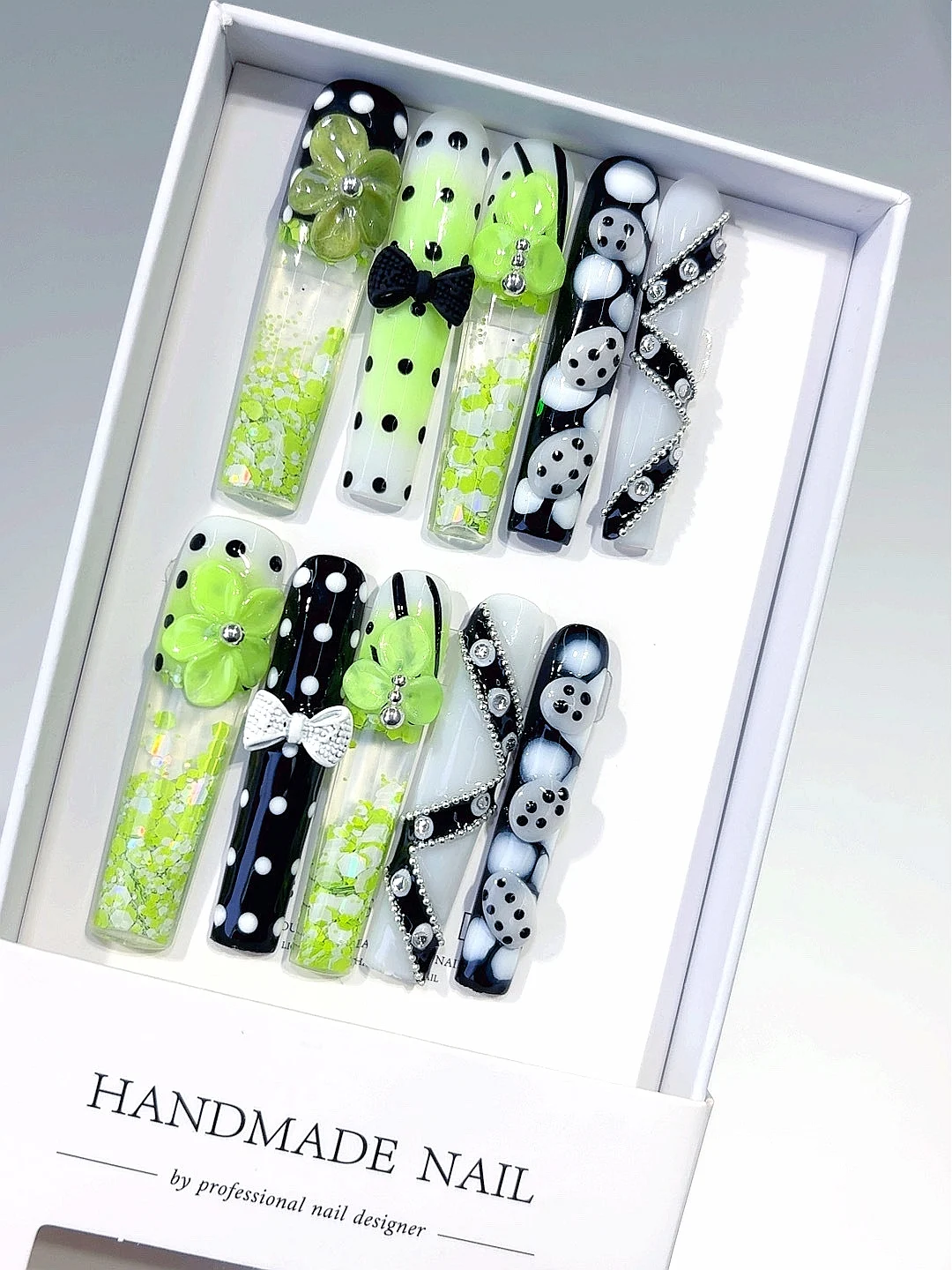 

Neon Green Black Polka Dot 3D Floral Bow Button Rhinestone Long Square Press on Nails - Handmade False Nails with Glitter（O004）