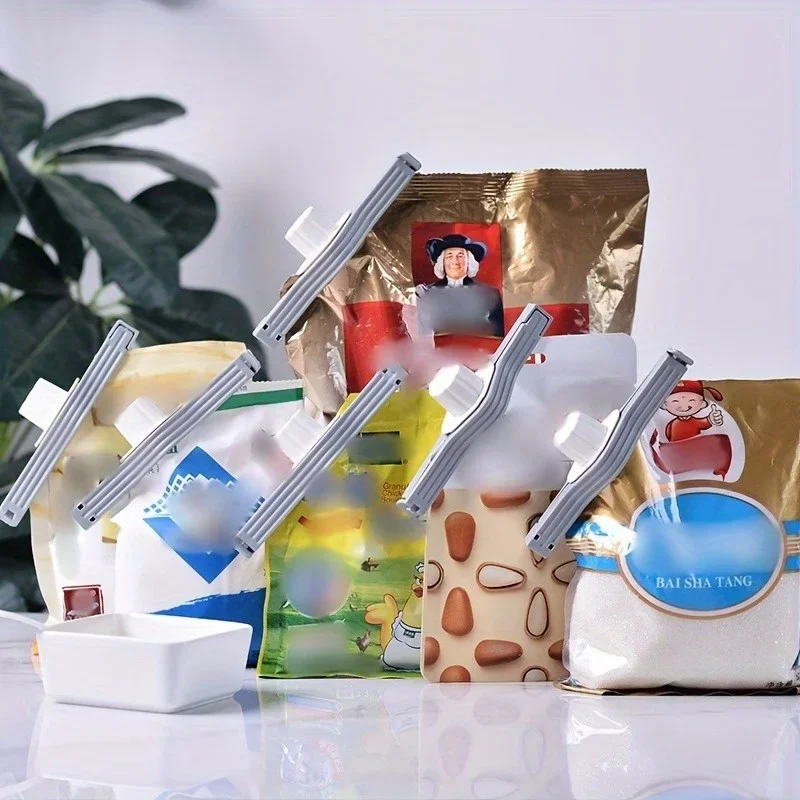 Japanese style export sealing clip, household kitchen snack bag, moisture-proof clip food preservation clip, kitchen accessories