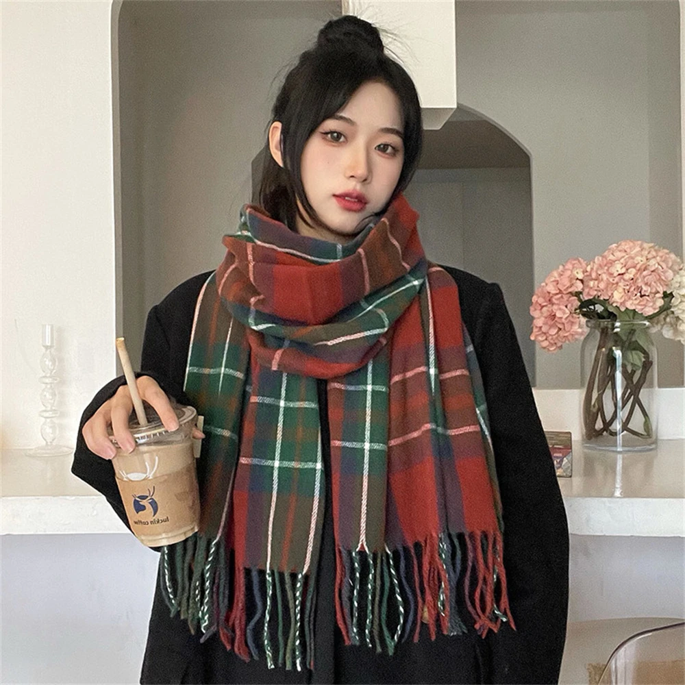 New Korean version of lattice scarf autumn and winter students thicken warm shawl cute couple scarf CN028