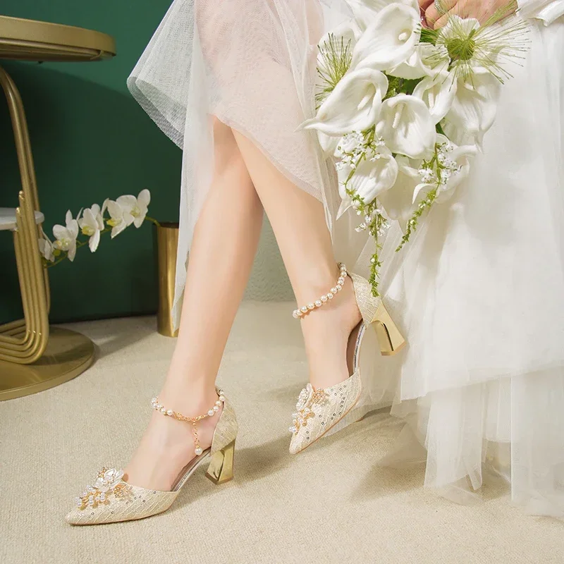 Spring New White Lace Beaded Tassel Stiletto Bridal Wedding Shoes Rhinestone Large Size Single Shoes Banquet Dress Women Sandals