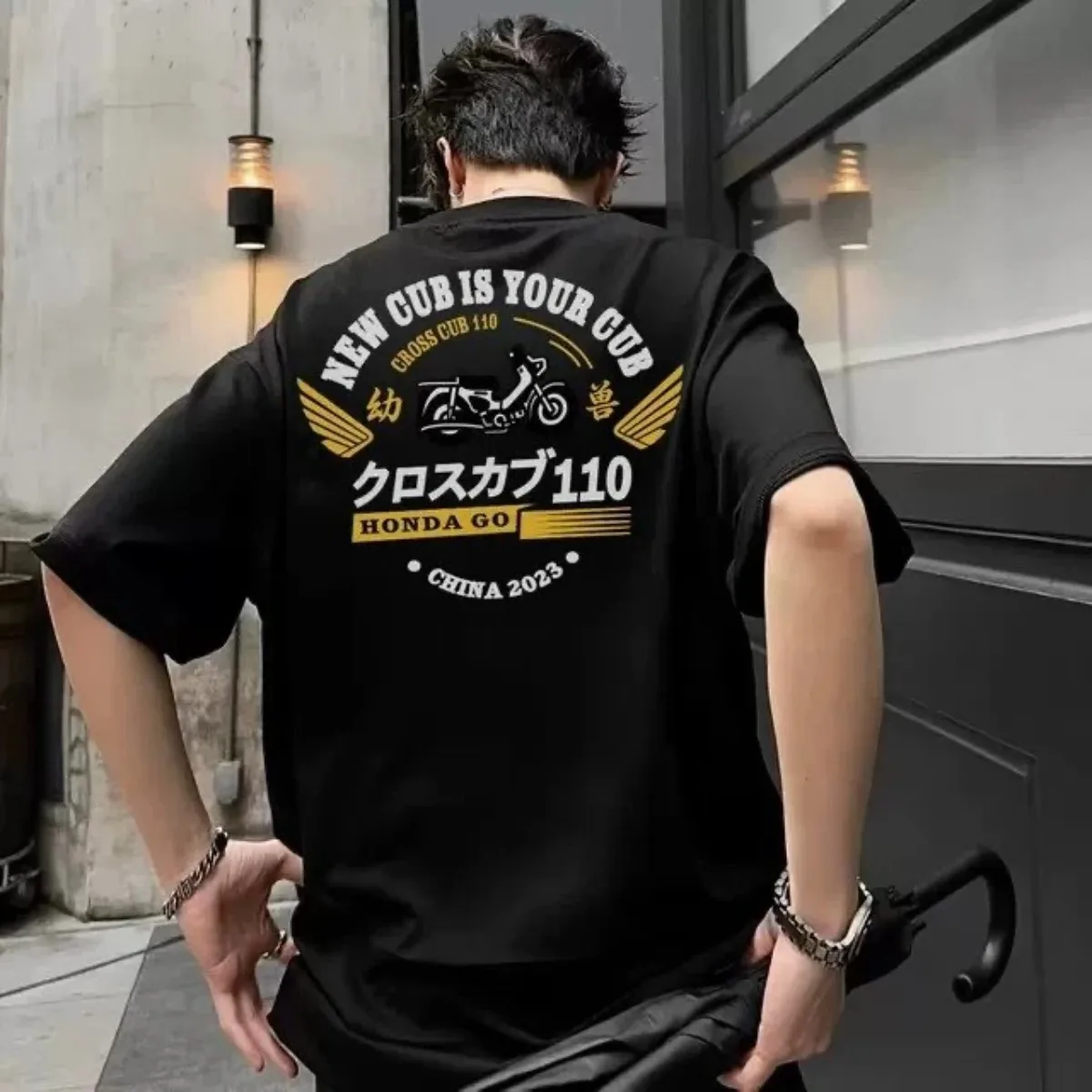 

Honda Fashion New Retro Motorcycle Series Honda Cub CC110 Printed Men's and Women's American Summer Short-sleeved T-shirt Trendy