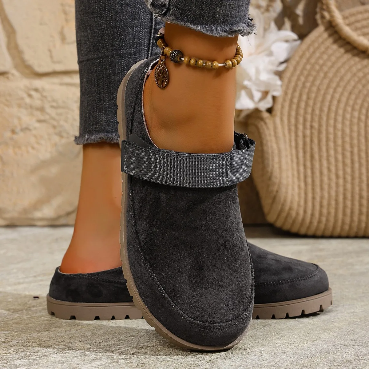 Summer New Women Suede Mules Multicolor Buckle Strap Anti-slip Sole Closed toe Slippers Fashion Casual Daily Wear Platform shoes