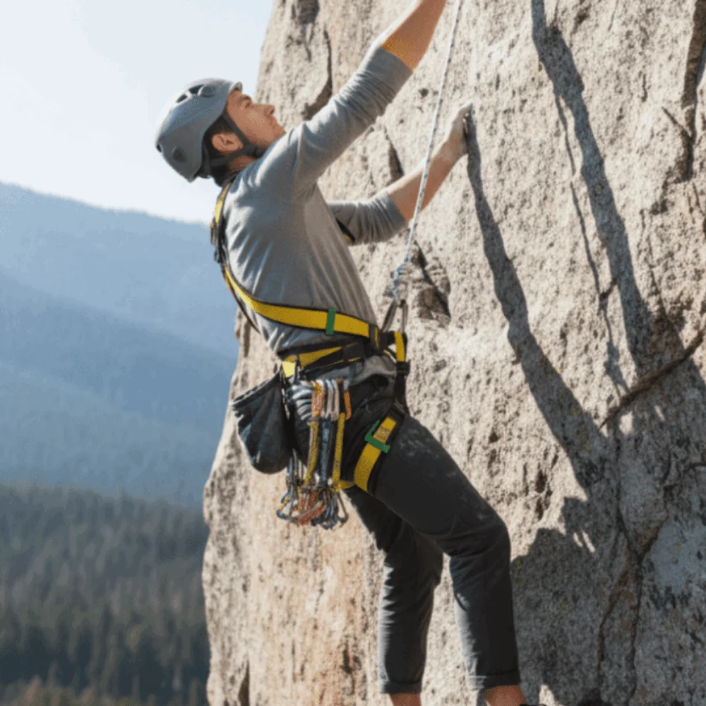 

Professional Grade Outdoor Safety Belt Adjustable Fall Prevention Safety Harness Rope Hook Quick-Connect Buckle Safety Rope